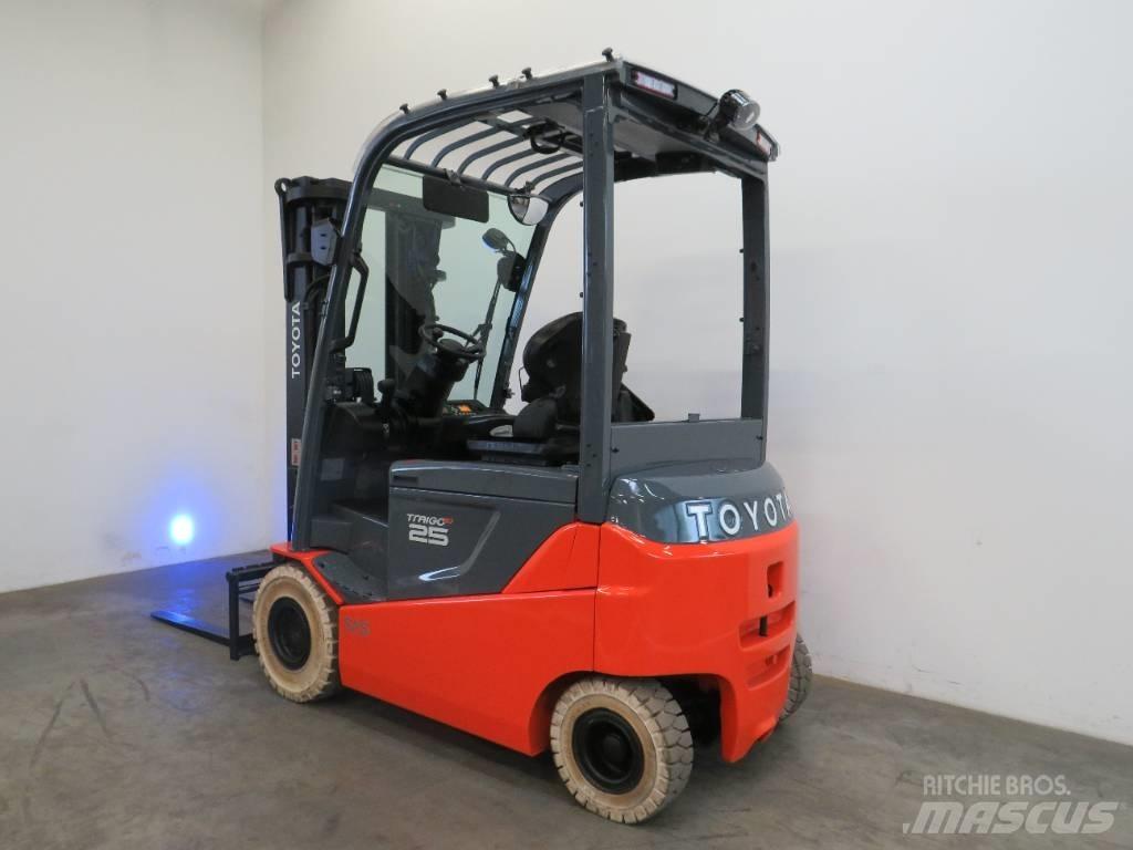 Toyota 8 FBMKT 25 Empilhadores eléctricos
