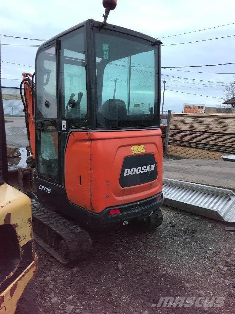 Doosan DX 19 Miniescavadeiras