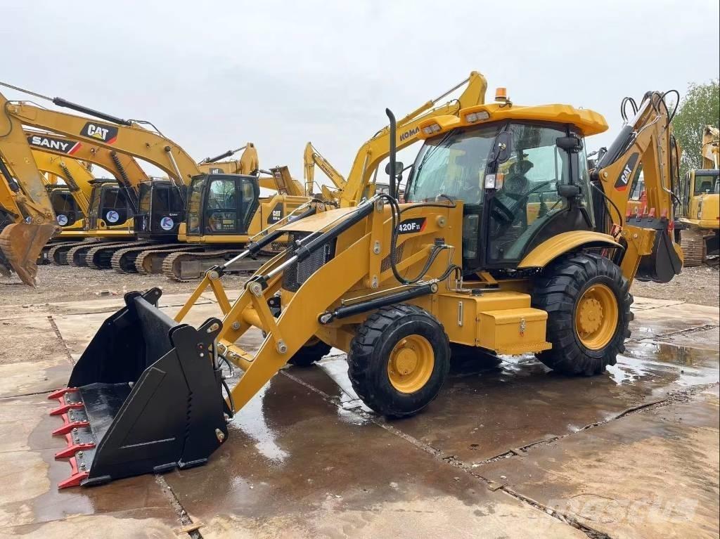 CAT 420 F II Retroescavadeiras