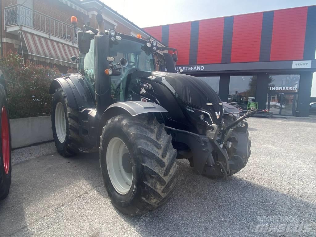 Valtra T 144 Tratores Agrícolas usados