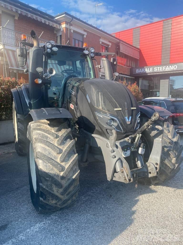 Valtra T 144 Tratores Agrícolas usados