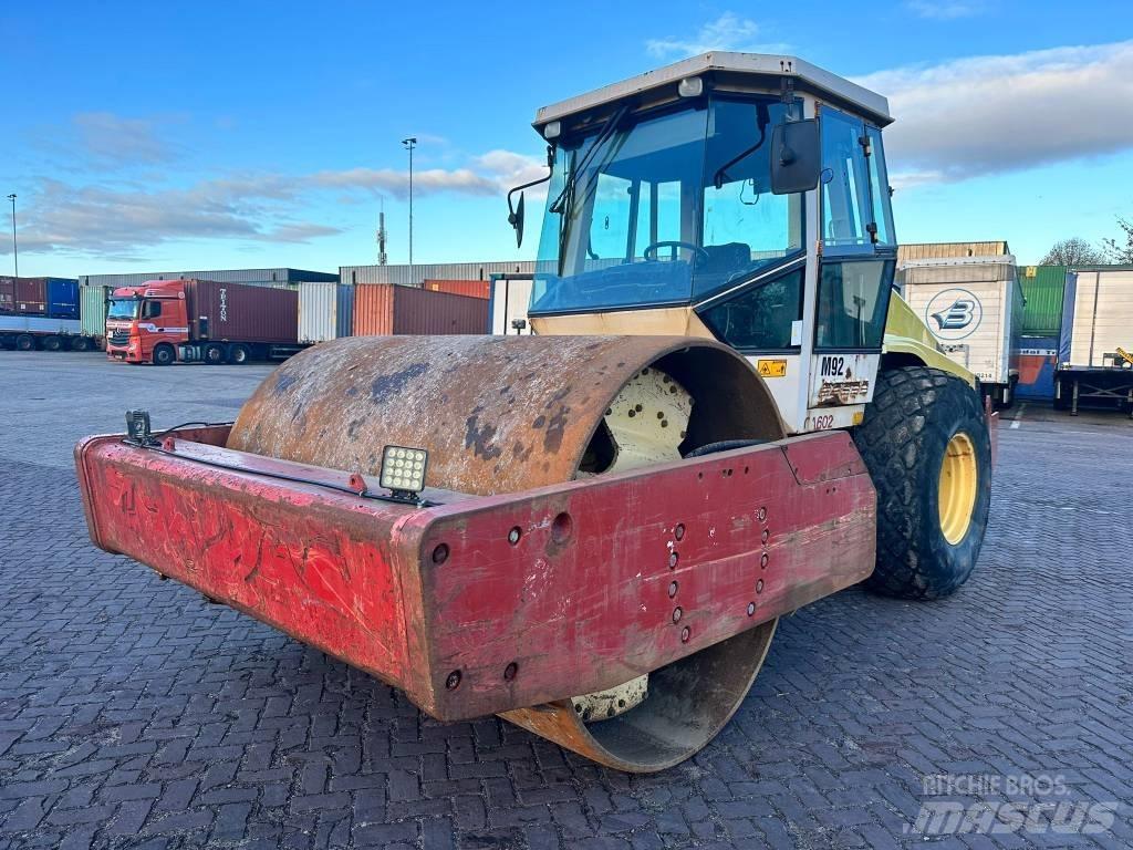 Dynapac CA 602 D Cilindros Compactadores monocilíndricos