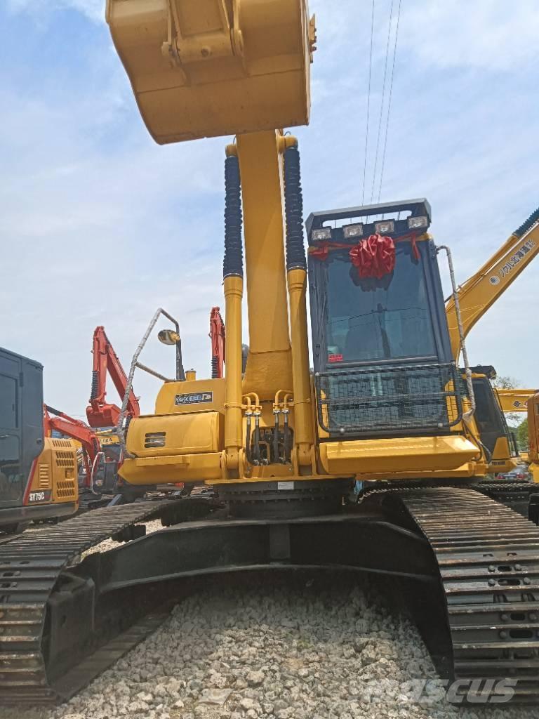 Komatsu PC 240 Escavadeiras de esteiras