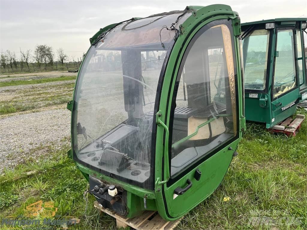 John Deere 1470E Cabina