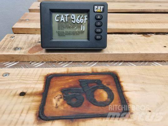 CAT 966F monitor Electrónica