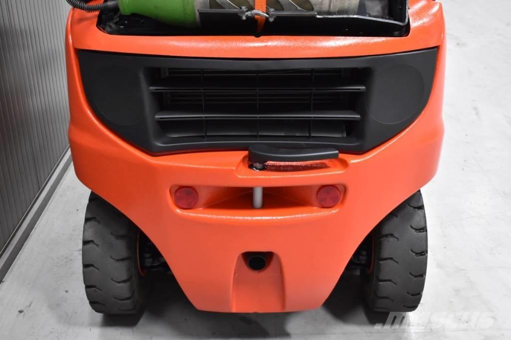 Linde H 16 T - 01 Empilhadores a gás