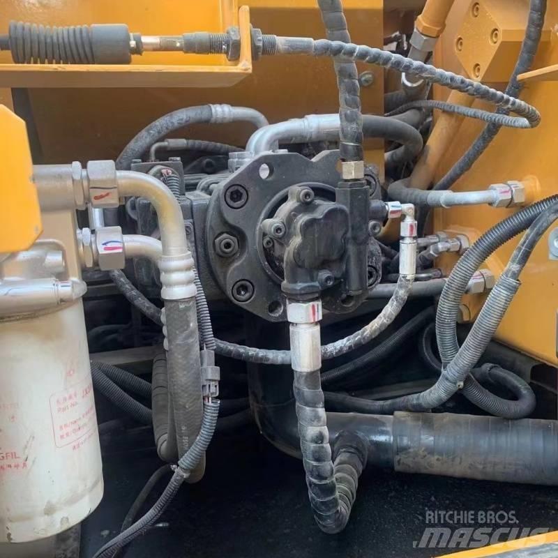 Sany SY 135 Escavadeiras de esteiras