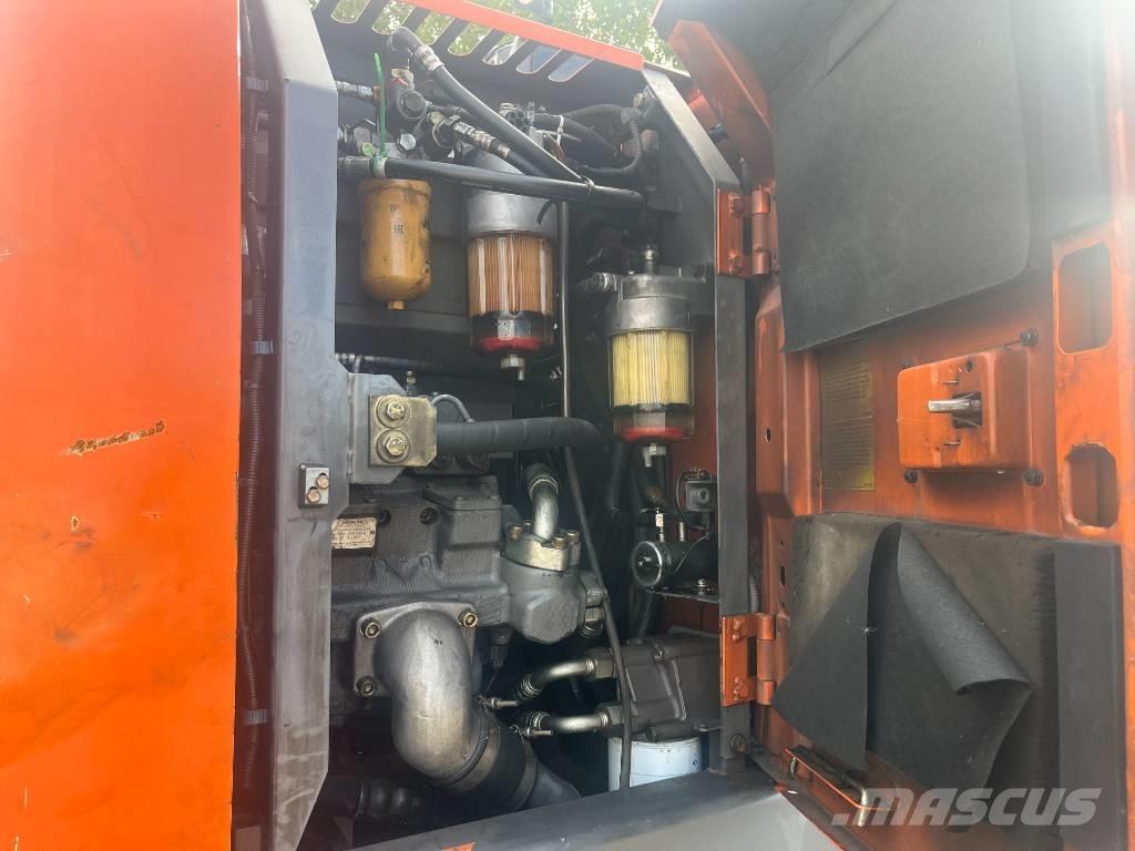 Hitachi ZX 145 W-3 Escavadoras de rodas