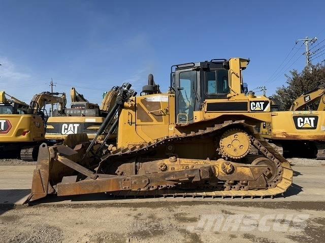 CAT D 6 T LGP Dozers - Tratores rastos