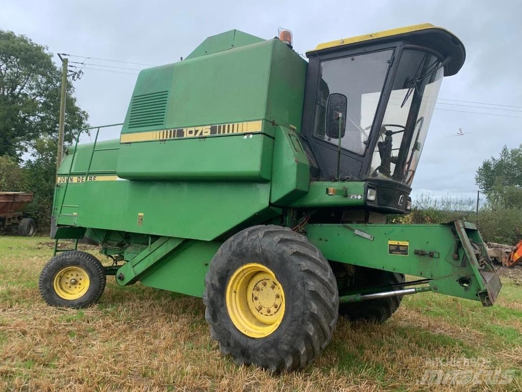 New Holland 1075 Ceifeiras debulhadoras