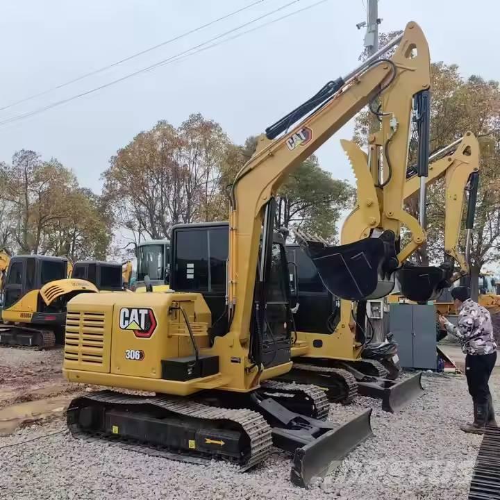 CAT 306E2 Miniescavadeiras