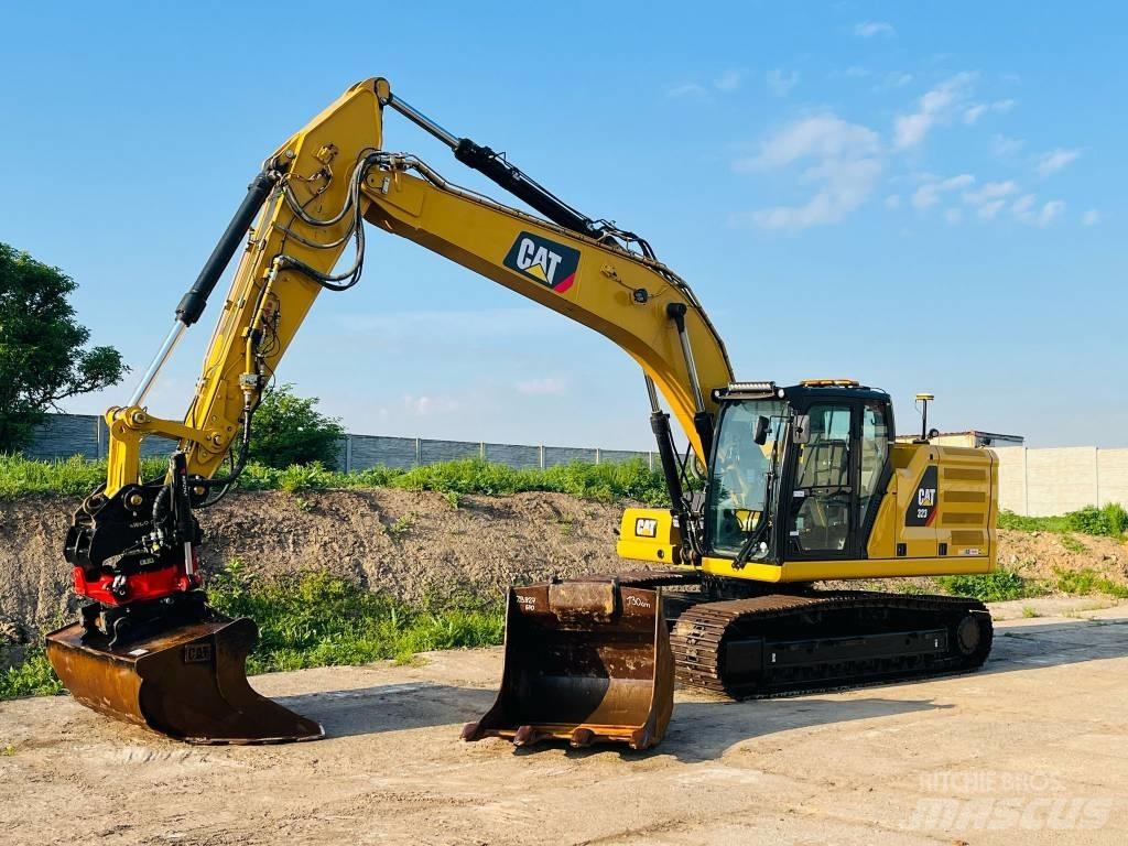 CAT 323 Escavadeiras de esteiras