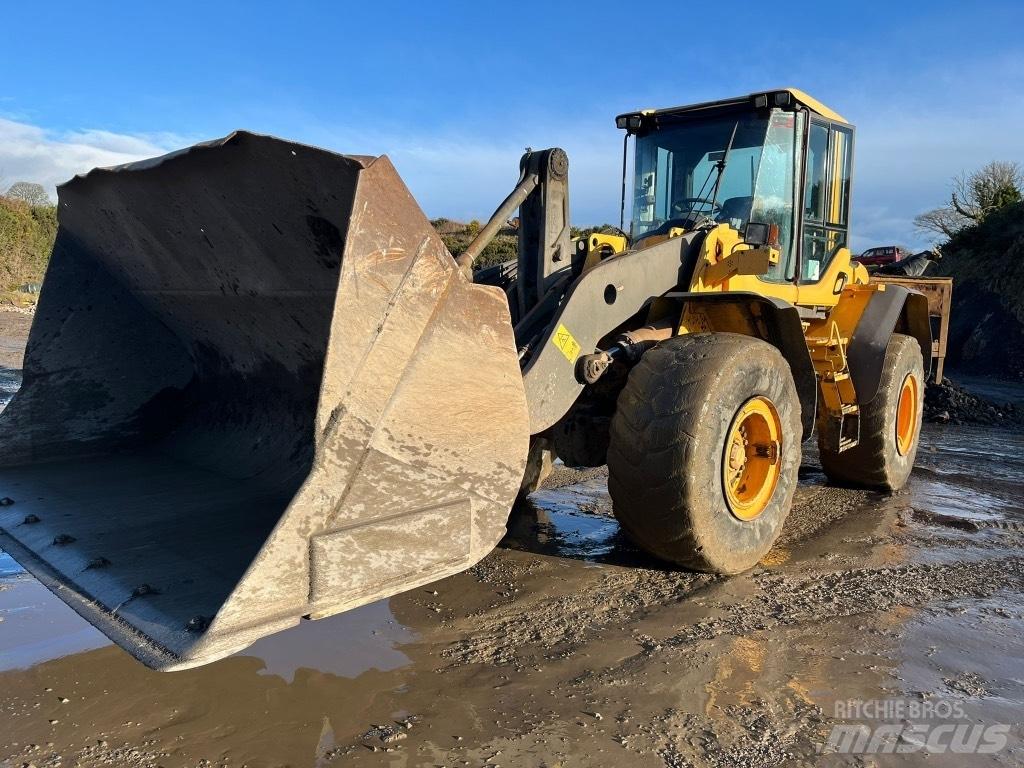 Volvo L 120 F Carregadeiras de rodas