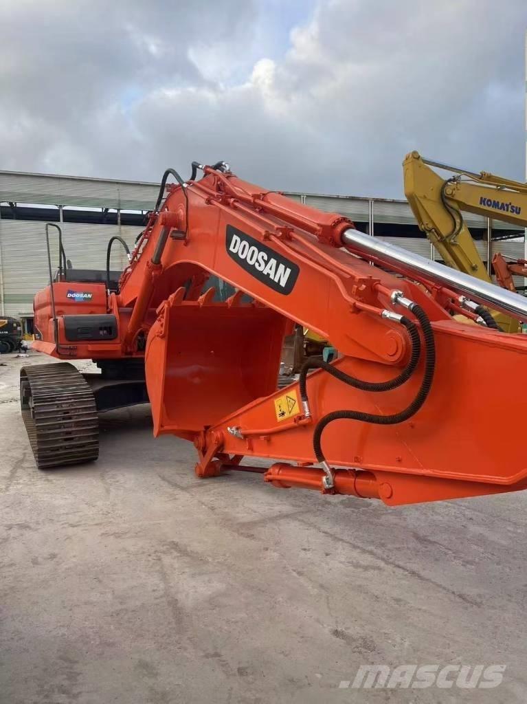 Doosan DX300LC-9C Escavadeiras de esteiras
