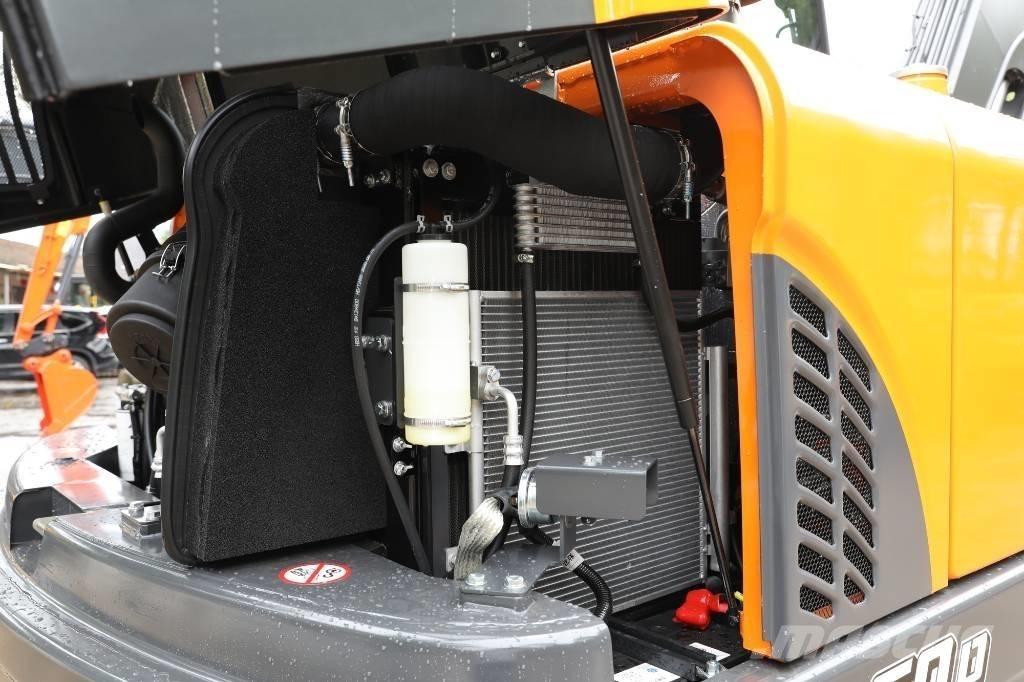 Develon DX 60 D Escavadoras de rodas