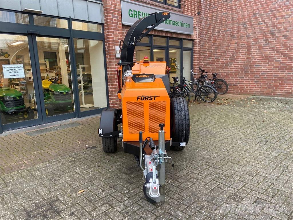  Först ST6D.24 Forrageiras auto-propulsionadas