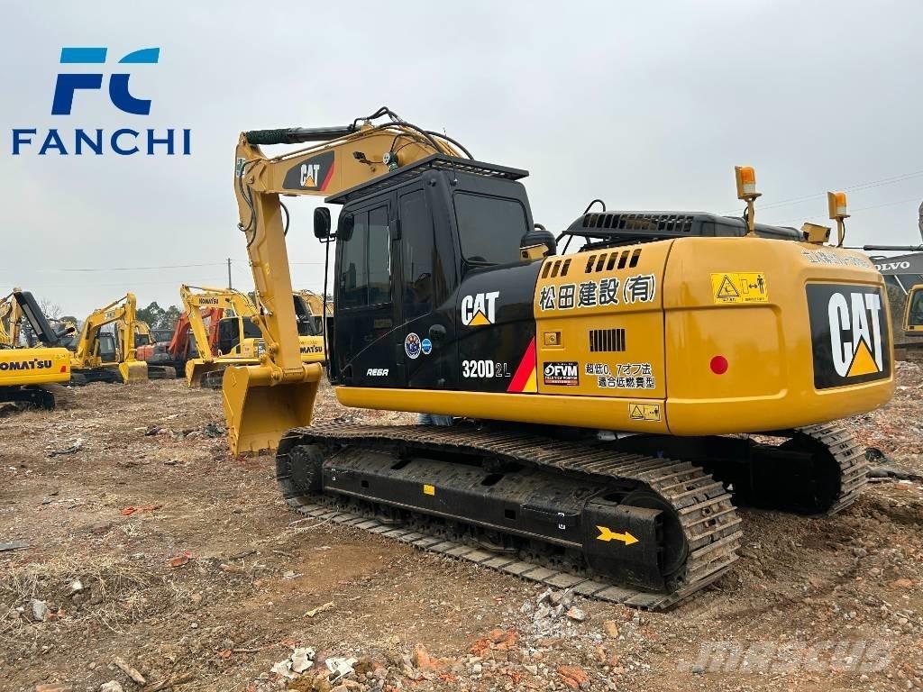CAT 320d2 Escavadeiras de esteiras