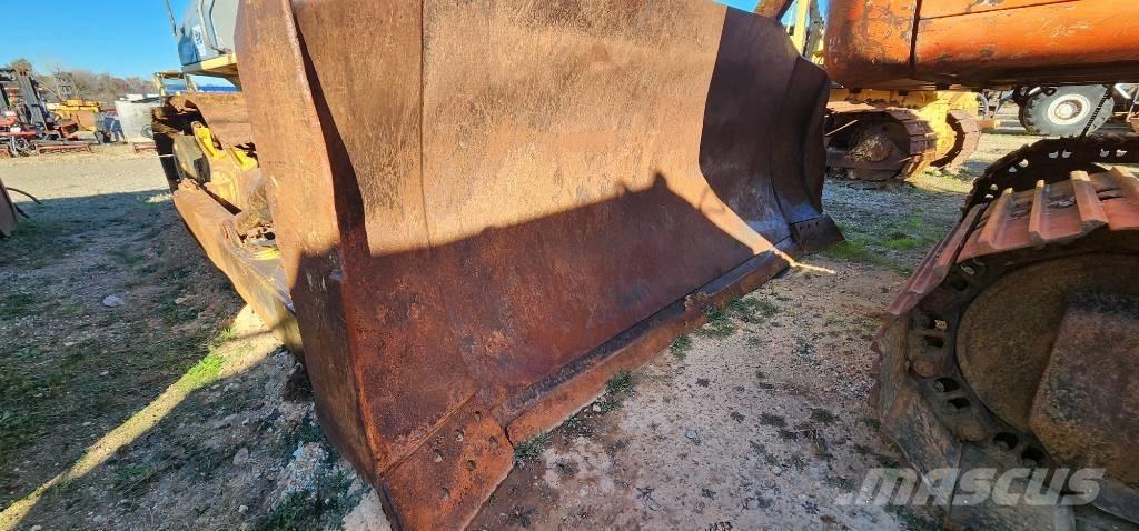 Komatsu D 65 EX 12 Dozers - Tratores rastos