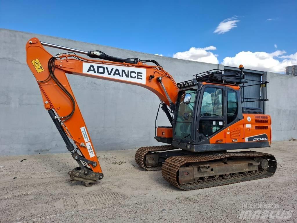 Doosan DX 140LC-5 Escavadeiras de esteiras