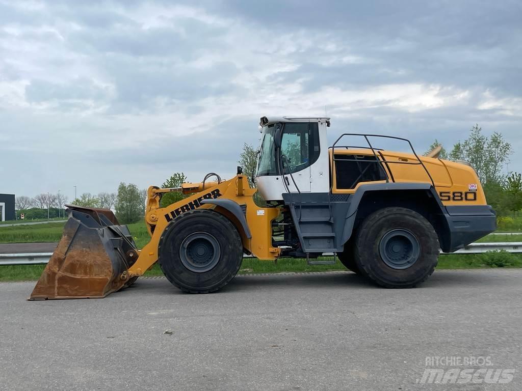 Liebherr L580 Carregadeiras de rodas