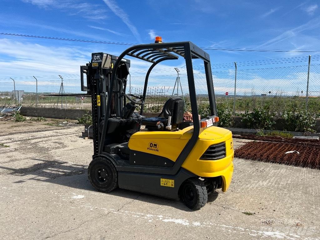 Om-Pimespo XE22 Empilhadores eléctricos