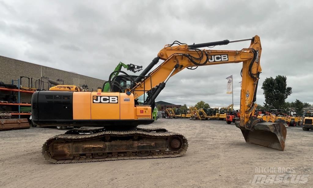 JCB JS 220 Escavadeiras de esteiras