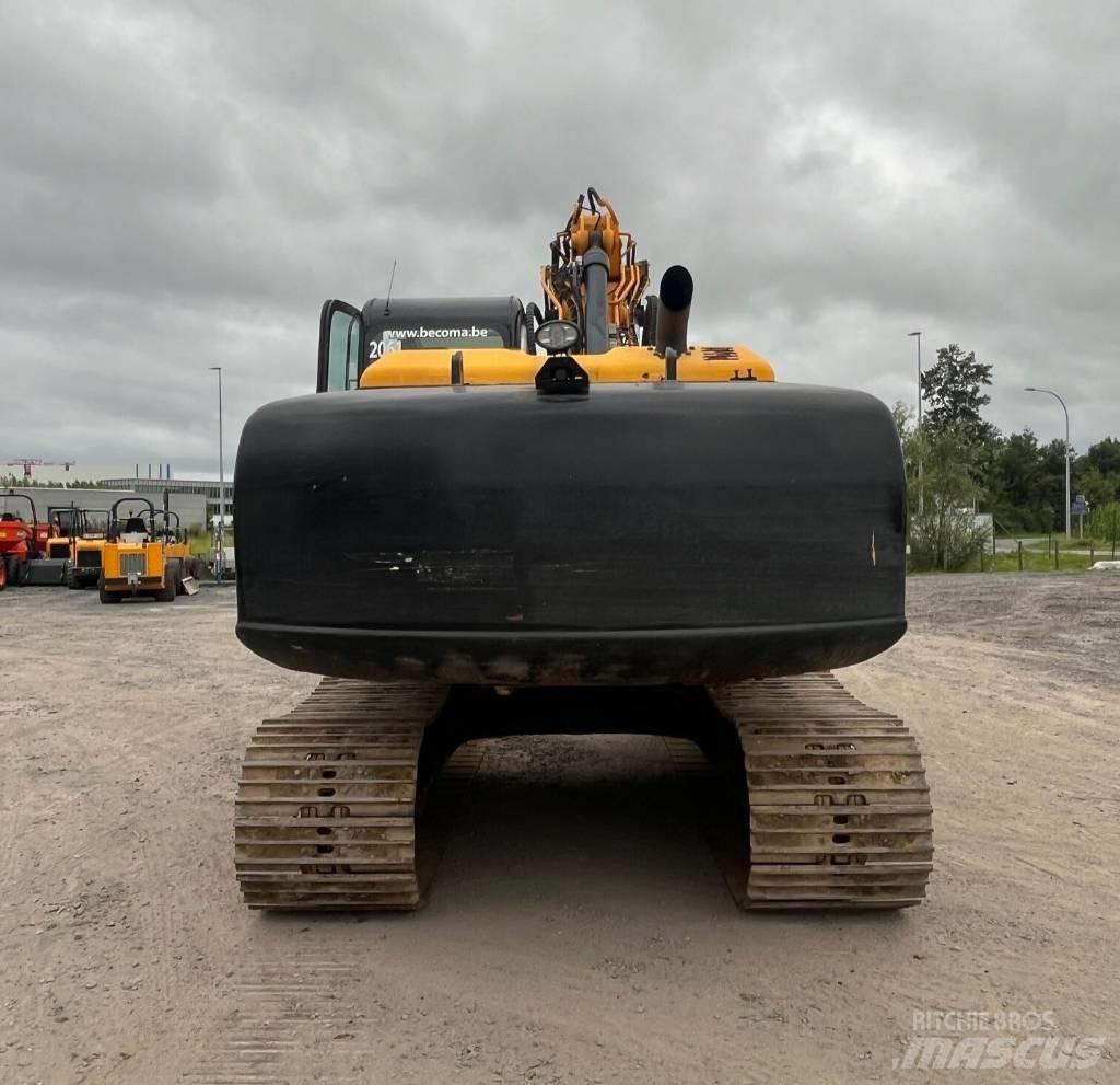 JCB JS 220 Escavadeiras de esteiras