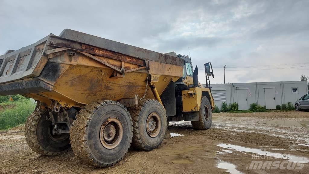 Komatsu HM300-2 Caminhões articulados