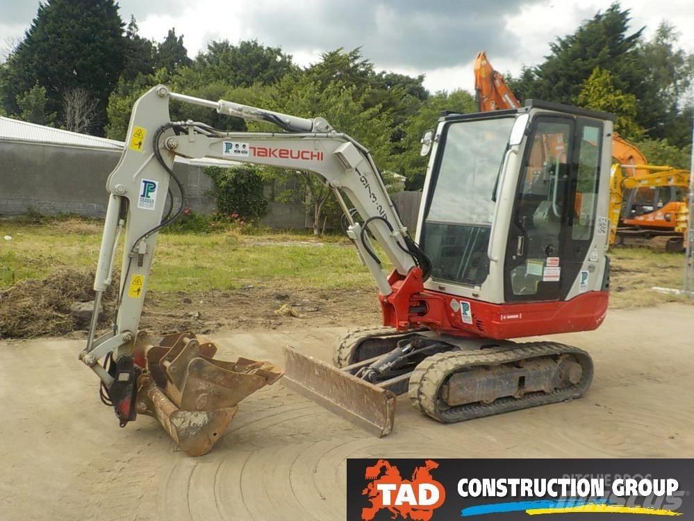 Takeuchi TB228 Miniescavadeiras