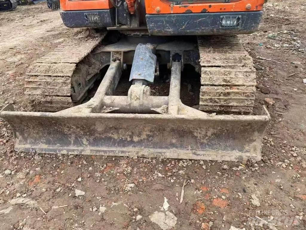 Doosan DX75 Escavadeiras de esteiras
