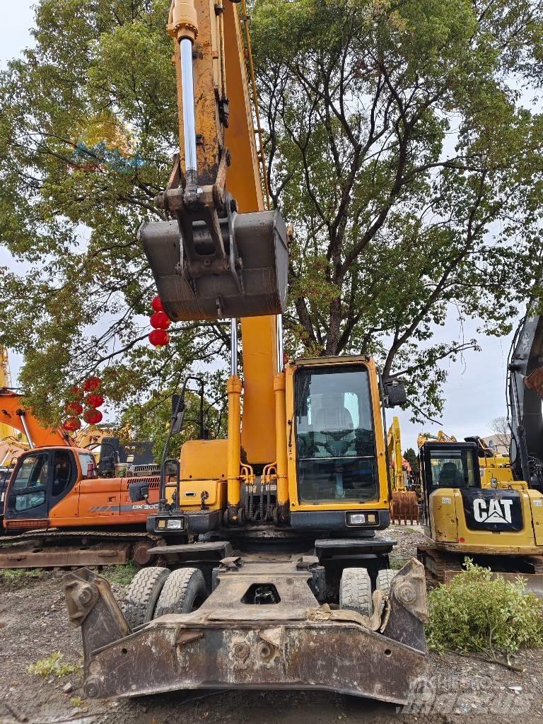 Hyundai R210W-9 Escavadoras de rodas