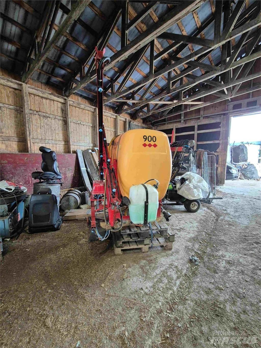 Junkkari 900L Pulverizadores rebocados