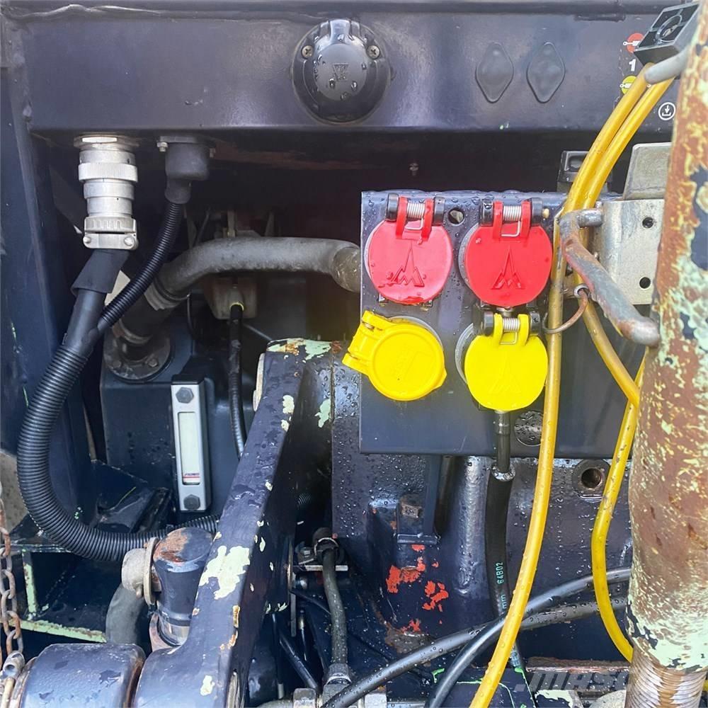 Deutz-Fahr DX 4.71 Tratores Agrícolas usados