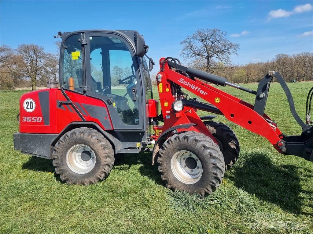 Schäffer 3650 Minicarregadeiras