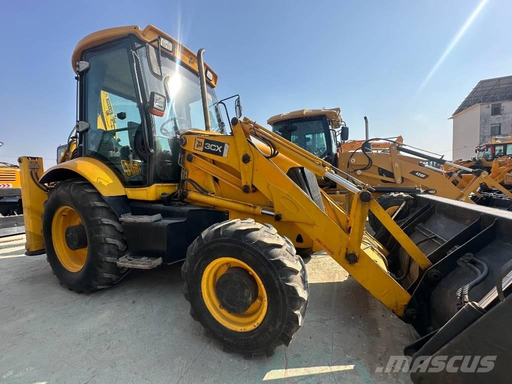 JCB 3 CX Retroescavadeiras