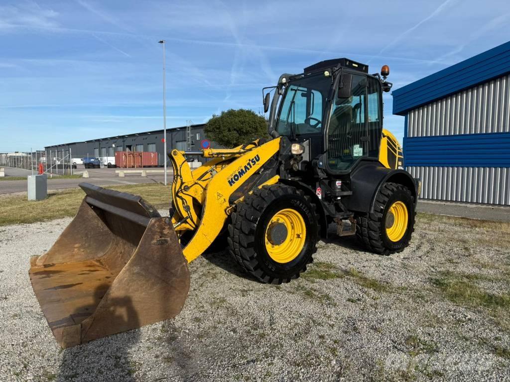 Komatsu WA100 M-7 Carregadeiras de rodas