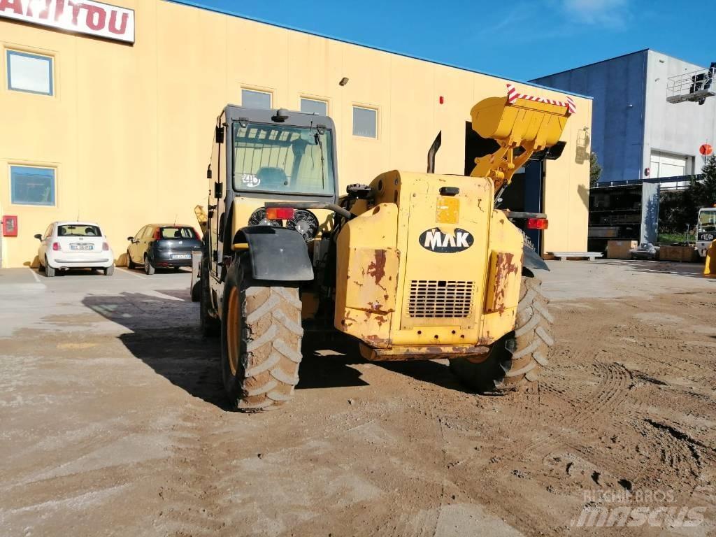 New Holland LM1740 A Manipulador telescópico