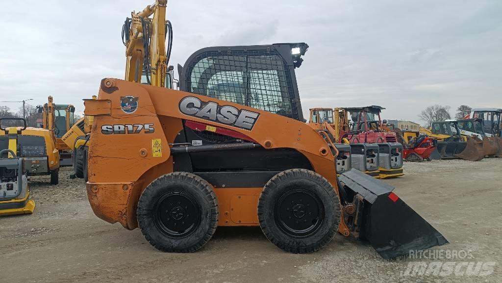 CASE SR 175 Minicarregadeiras