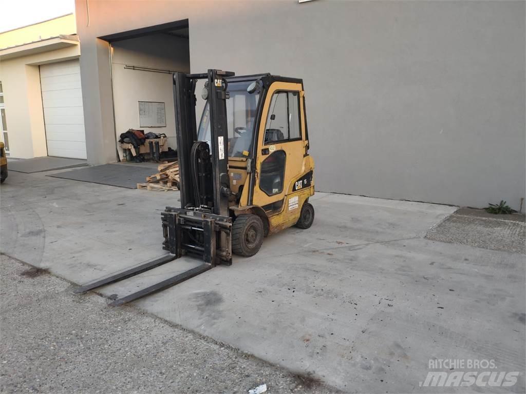 CAT GP15N Empilhadores a gás