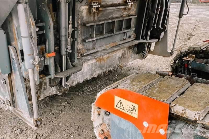 Wirtgen W220 Outros Camiões