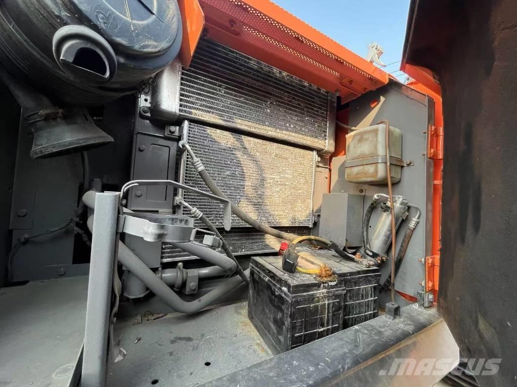 Hitachi ZX 160 Escavadeiras de esteiras