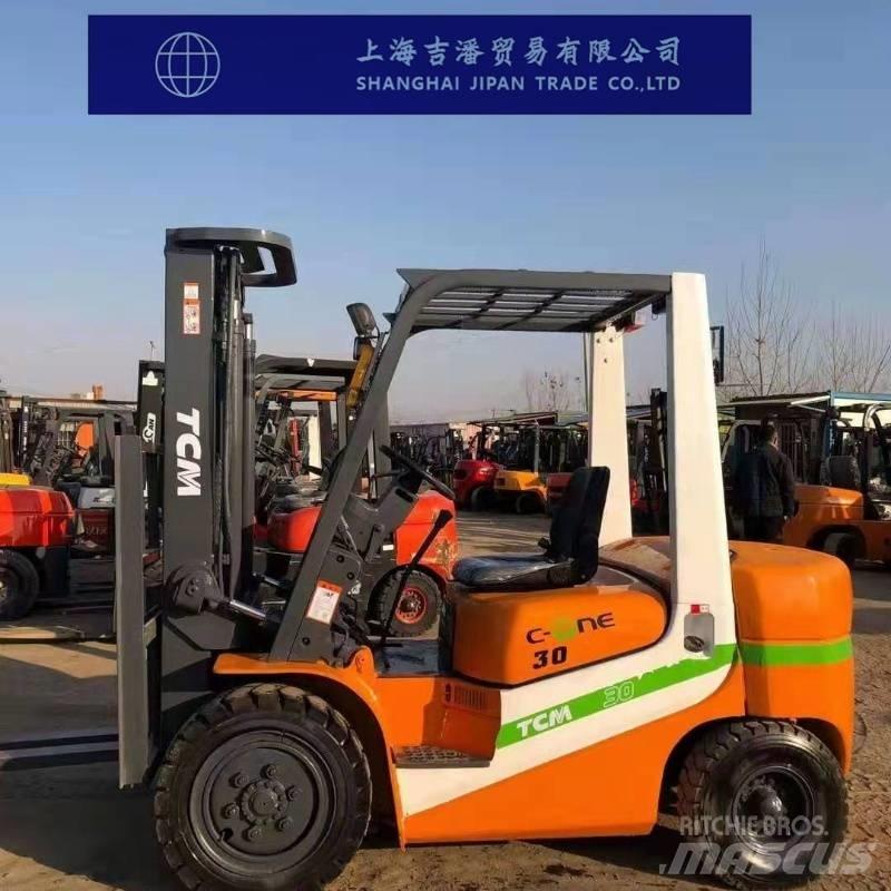 TCM FD 30 Empilhadores Diesel