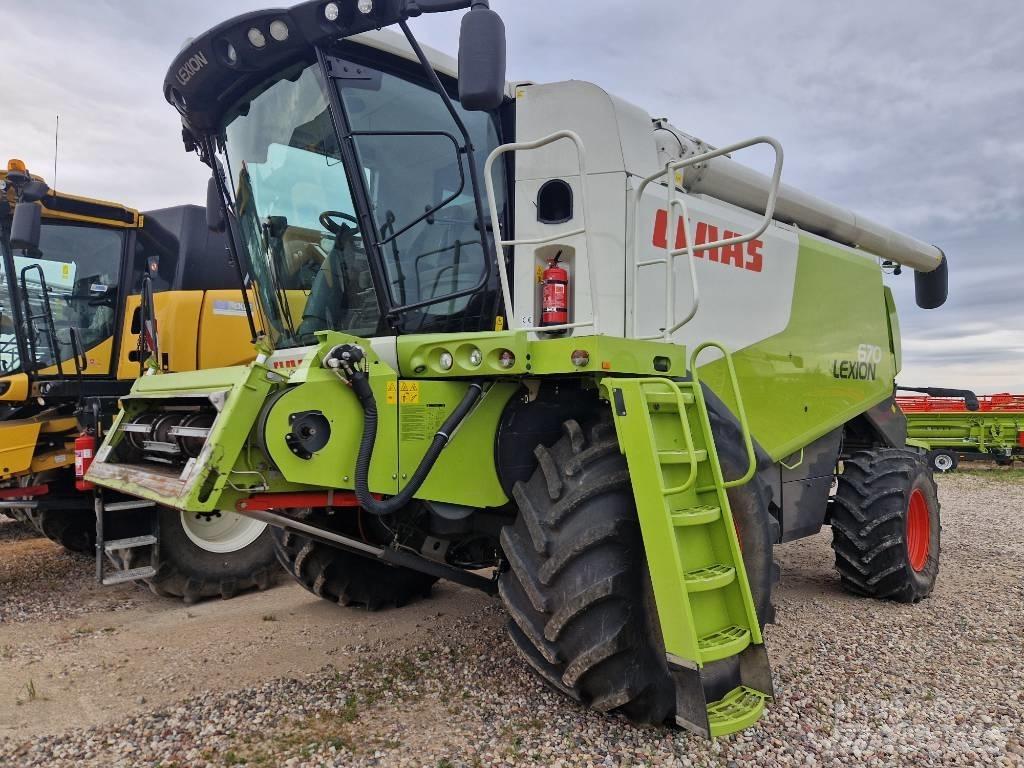 CLAAS Lexion 670 Ceifeiras debulhadoras