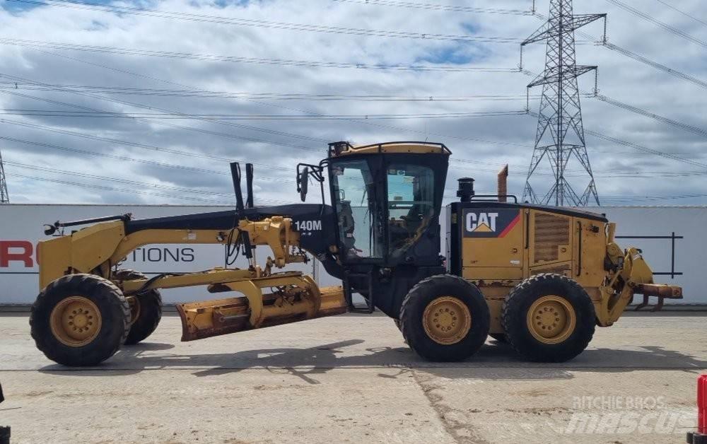 CAT 140 M Motoniveladoras
