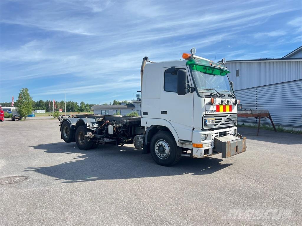 Volvo FH12 6X2 Camiões caixa desmontável com elevador de cabo