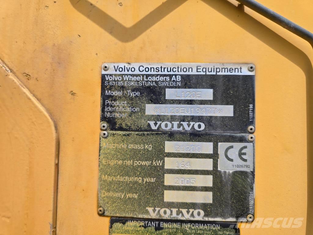 Volvo L 120 E Carregadeiras de rodas