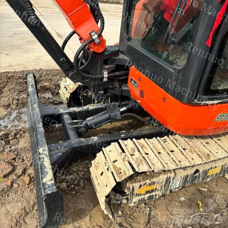Kubota U 30 Miniescavadeiras