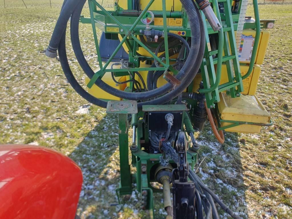 John Deere 840 Pulverizadores rebocados