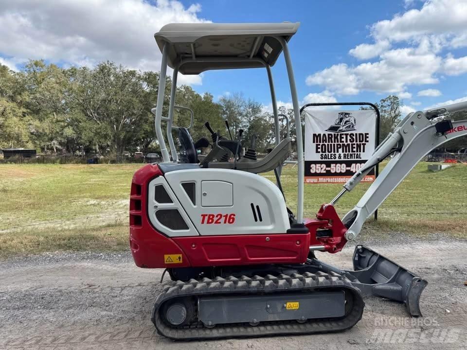 Takeuchi TB 216 Miniescavadeiras