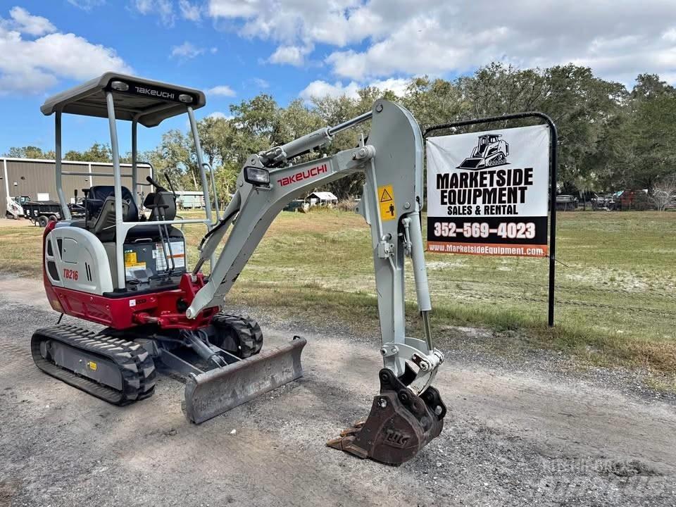 Takeuchi TB 216 Miniescavadeiras